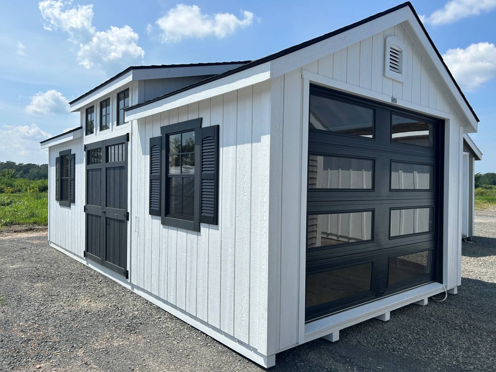 E112565
