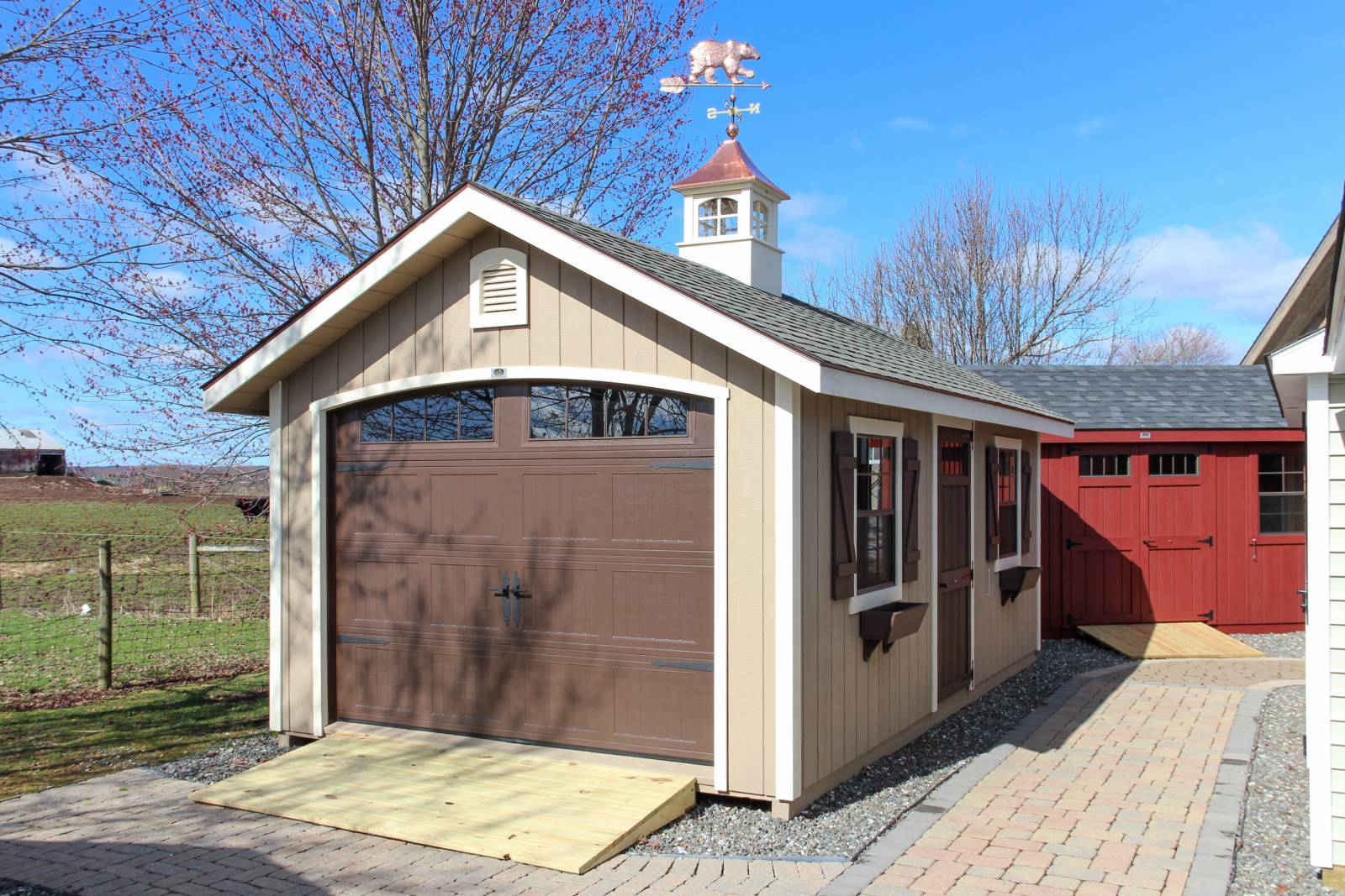 12' x 20' Victorian Cape Garage (with Poly Armor floor)