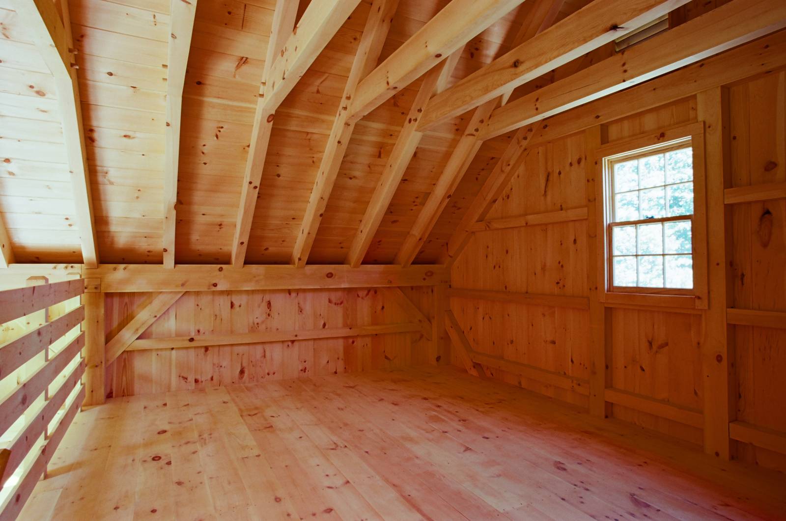 In the 18' x 10' Loft with 8' Collar Tie Height