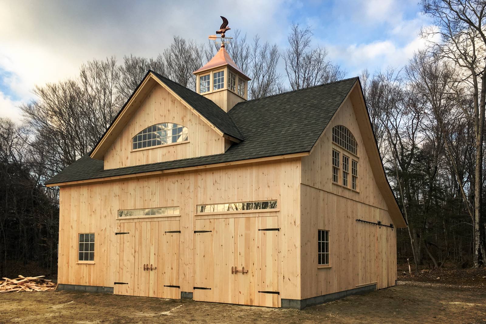 22' x 32' Carriage Barn with 10' Lean-To (Winhall VT)