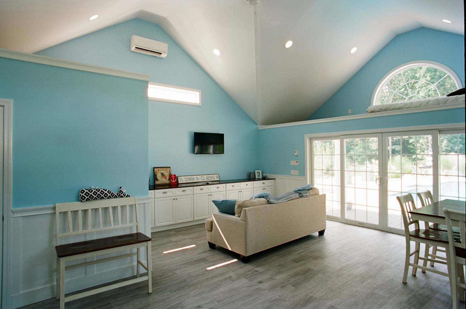 Cape Cod Beach Theme
