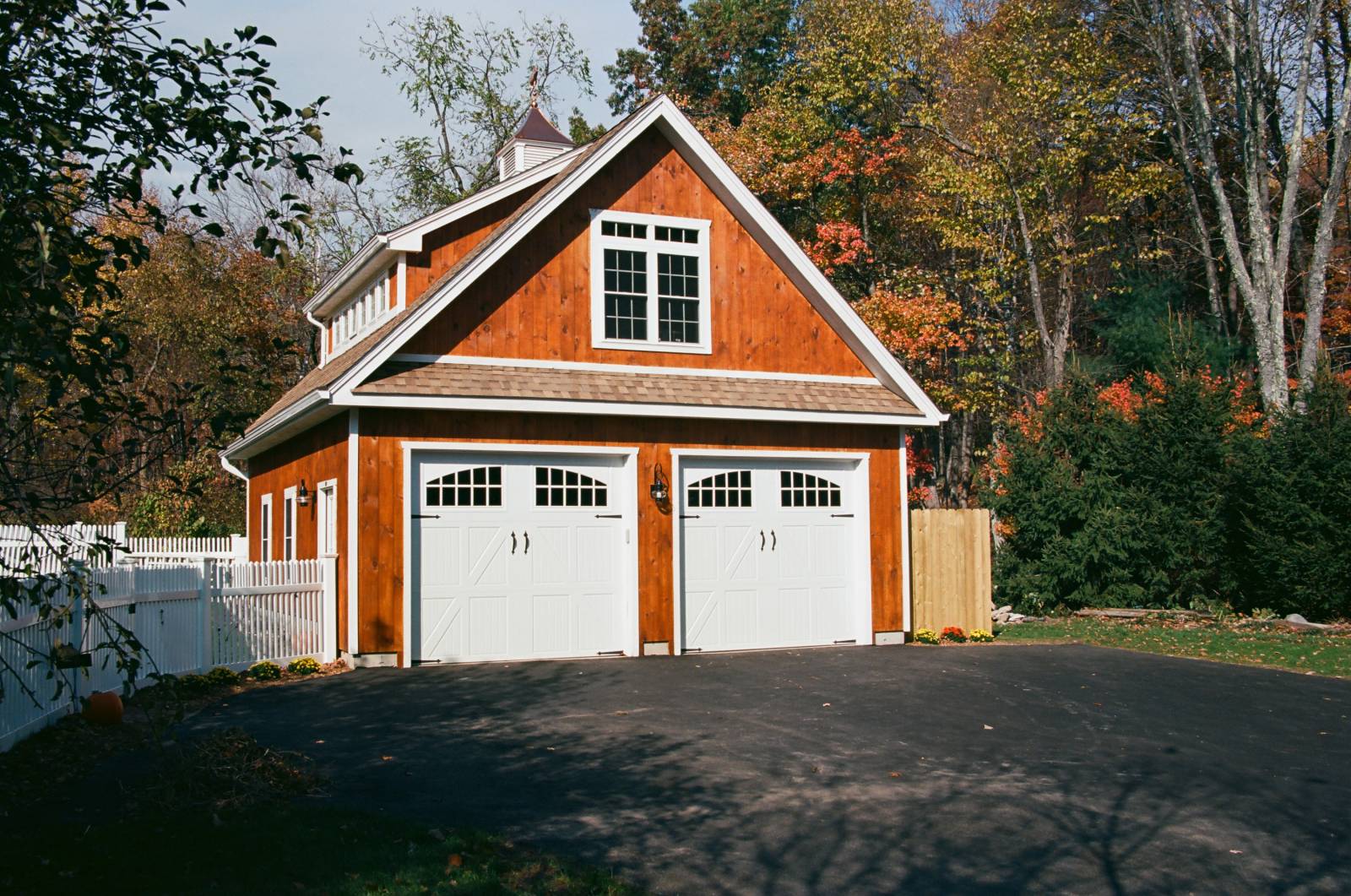 24' x 28' Newport Custom Garage (Burlington CT)