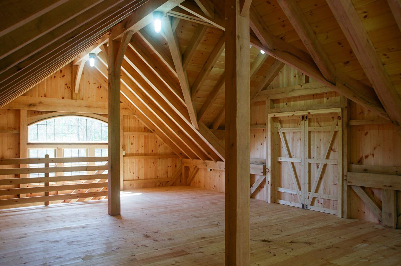24' x 32' Carriage Barn with 12' Lean-To (Chatham MA)