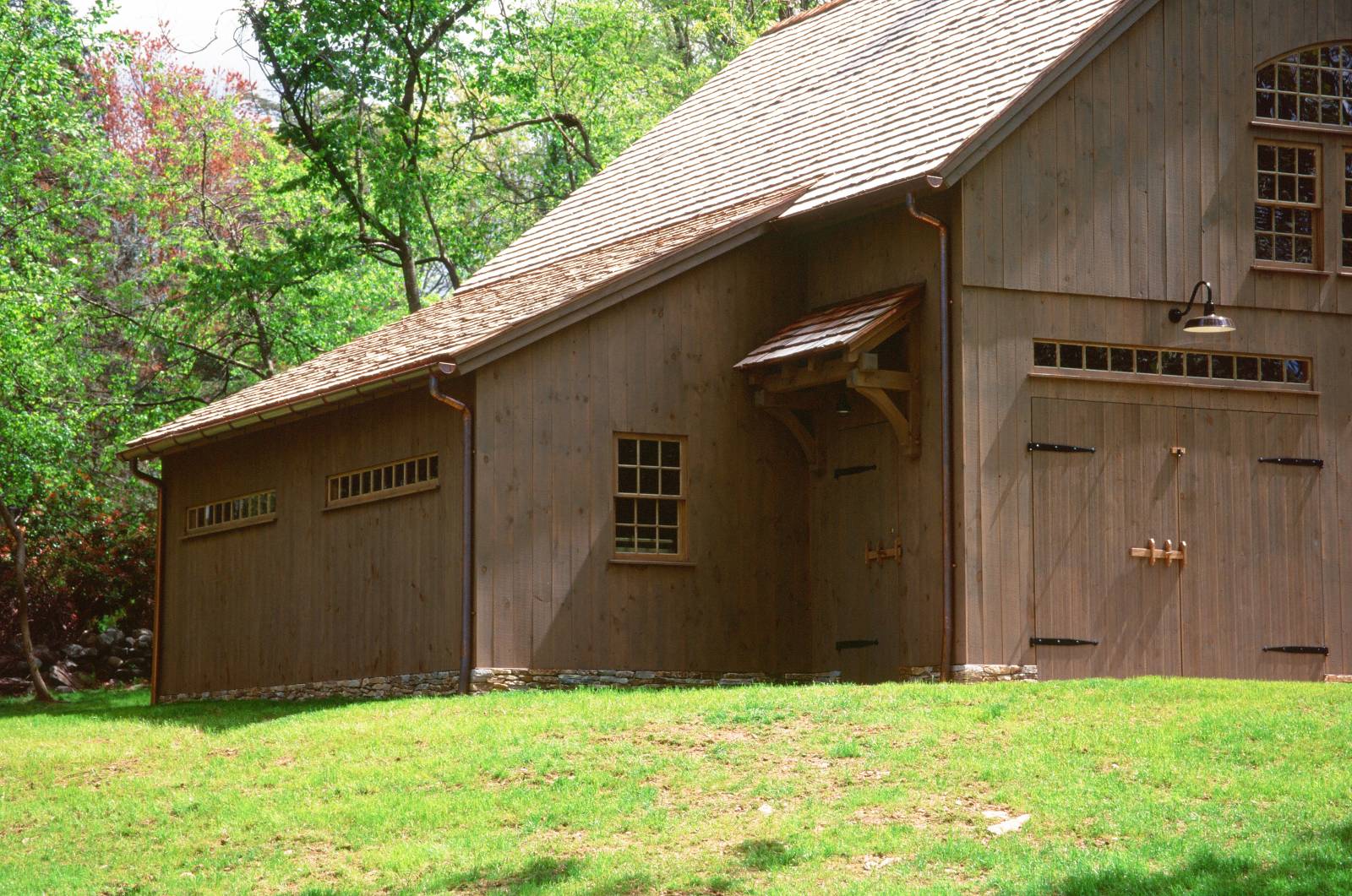 10' x 24' lean-to