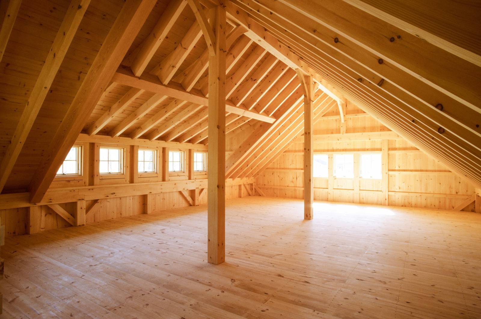 Upstairs with 5-Window Transom Dormer