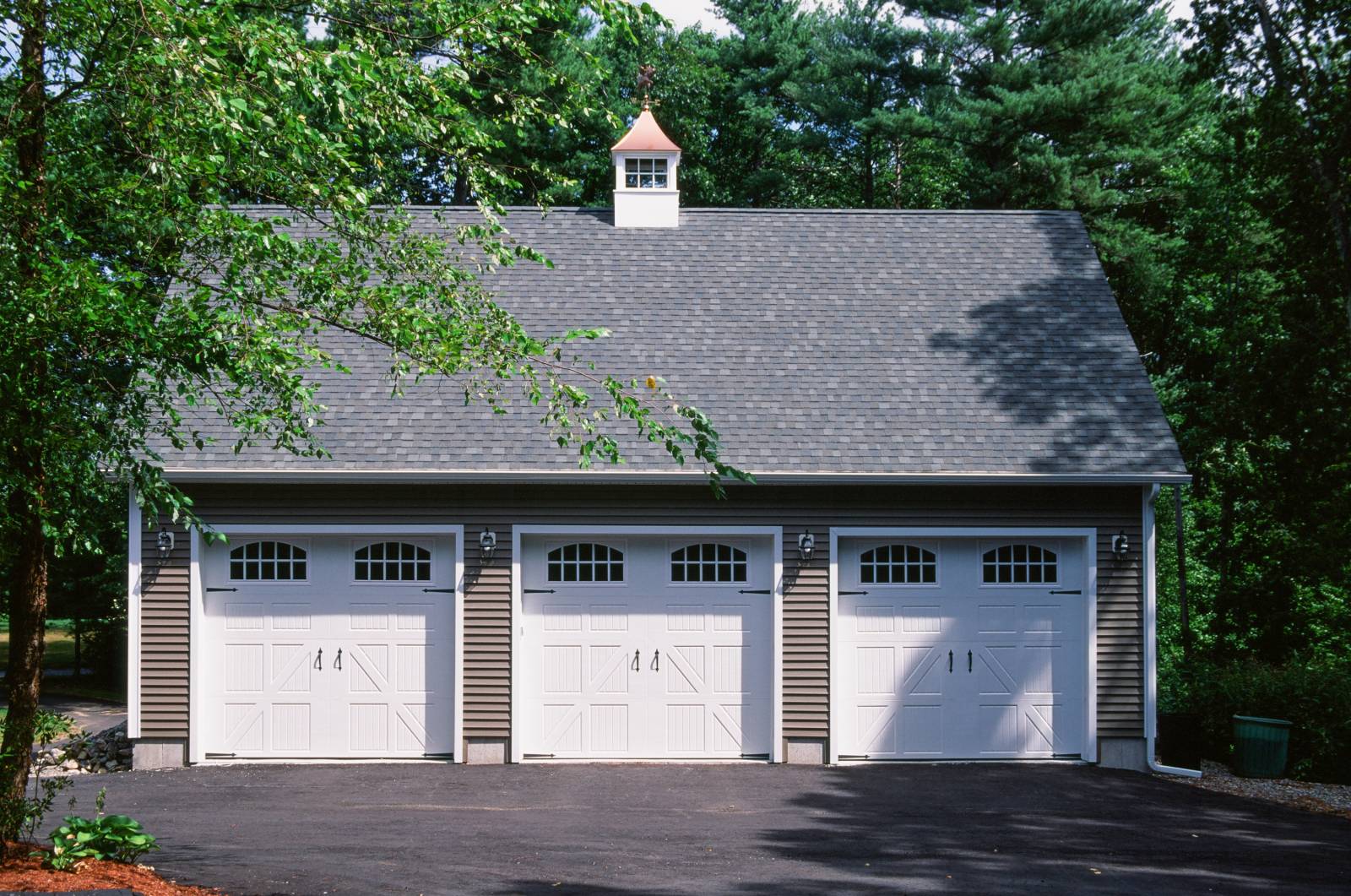 10' x 9' Amarr Classica Carriage Style Steel Insulated Overhead Doors with Glass & Handles/Hinges