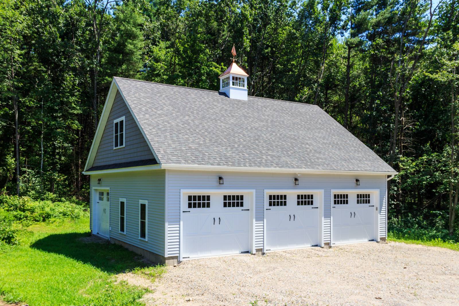 34' x 38' Newport 3-Car Garage