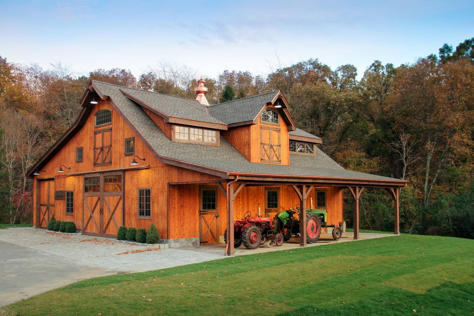 39' x 45' Saratoga Post & Beam Barn (Southbury CT)