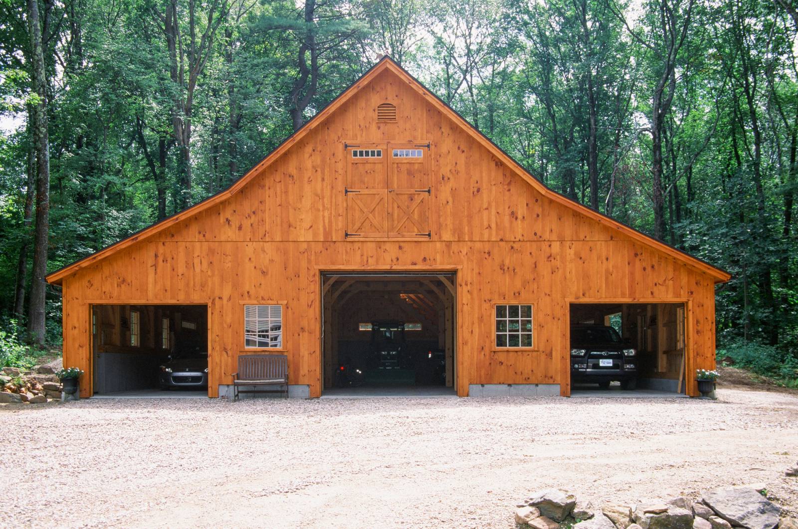 3 garage bays