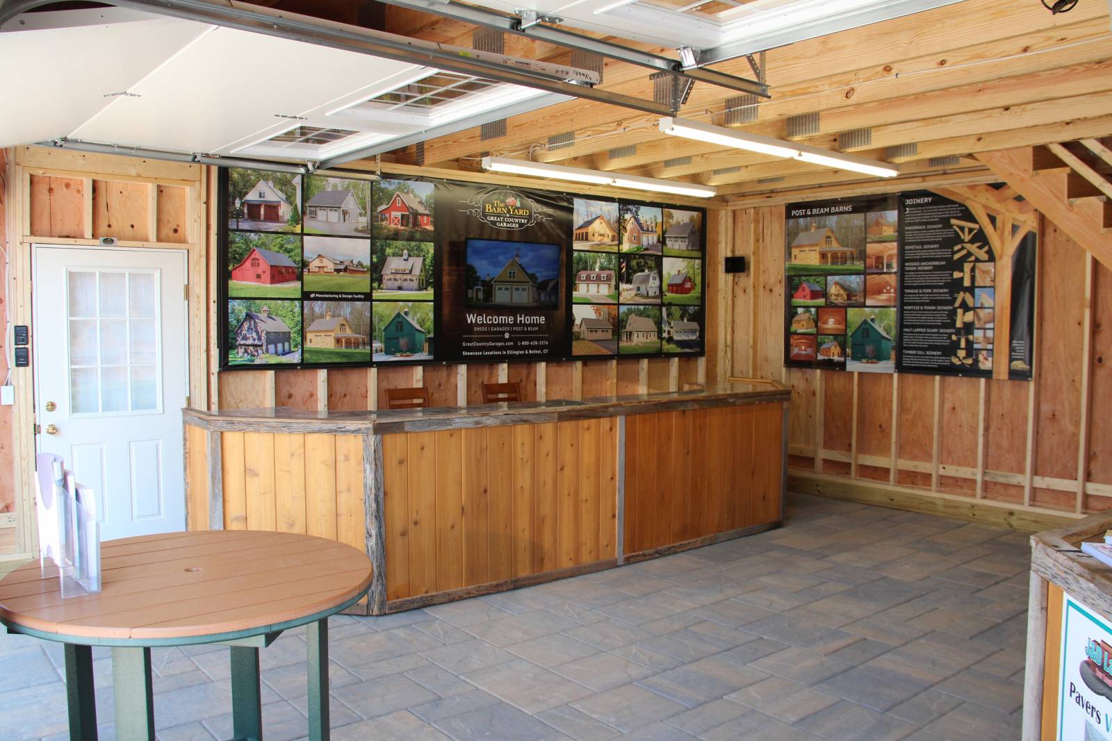 Big E 2015: Welcome Home | The Barn Yard, image size:1600x1067