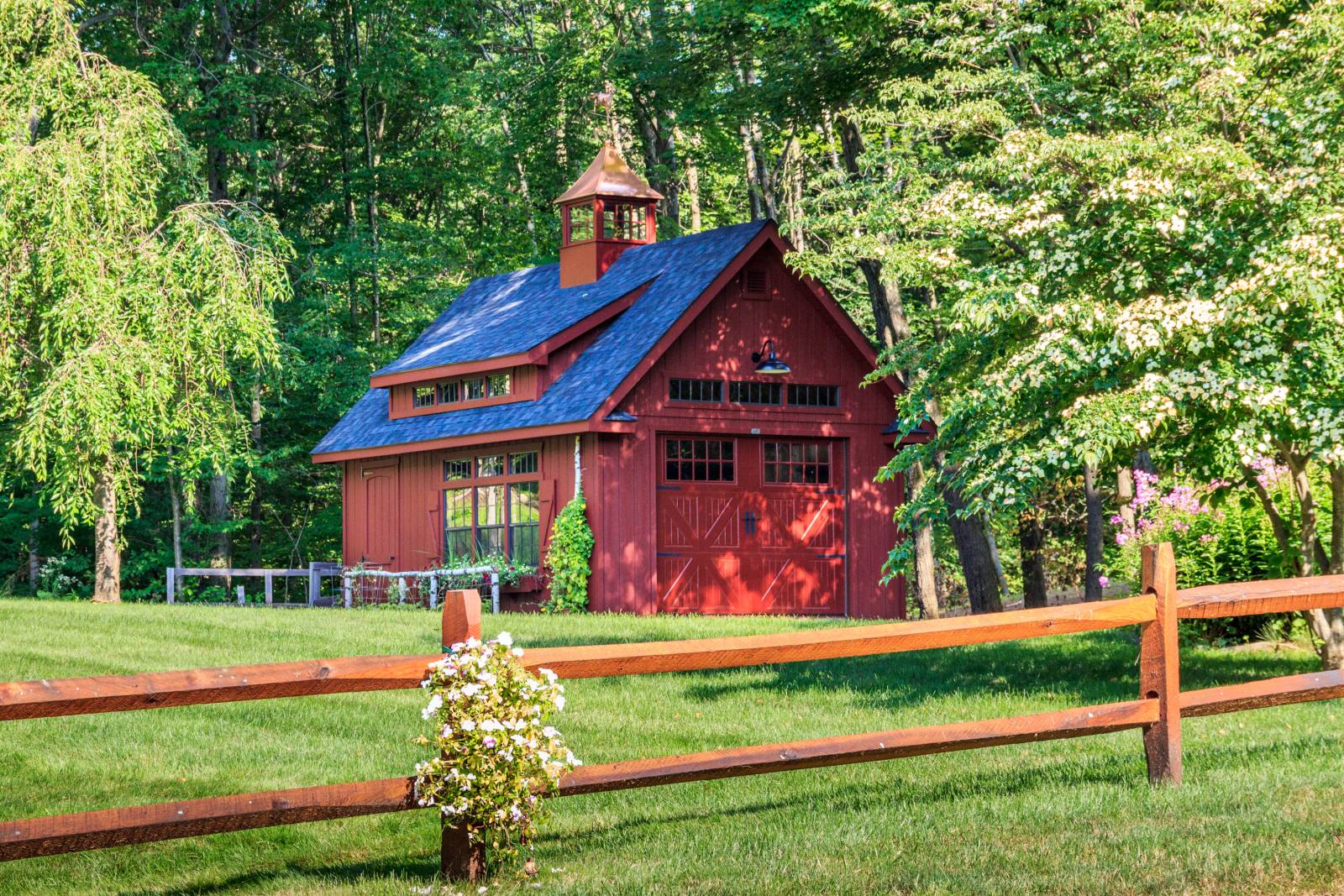 14' x 22' Grand Victorian Garage | The Barn Yard