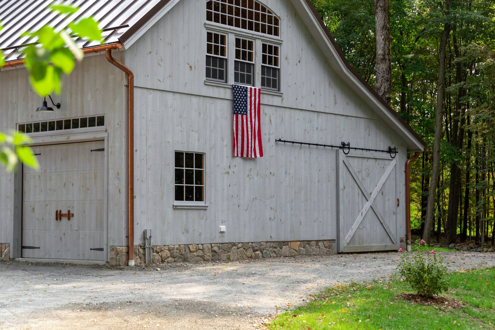 Barn Garage Details