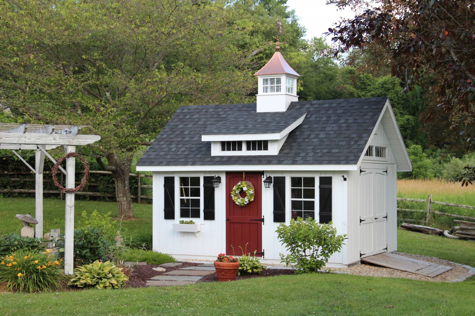 12' x 16' Victorian Carriage House, Newtown, CT