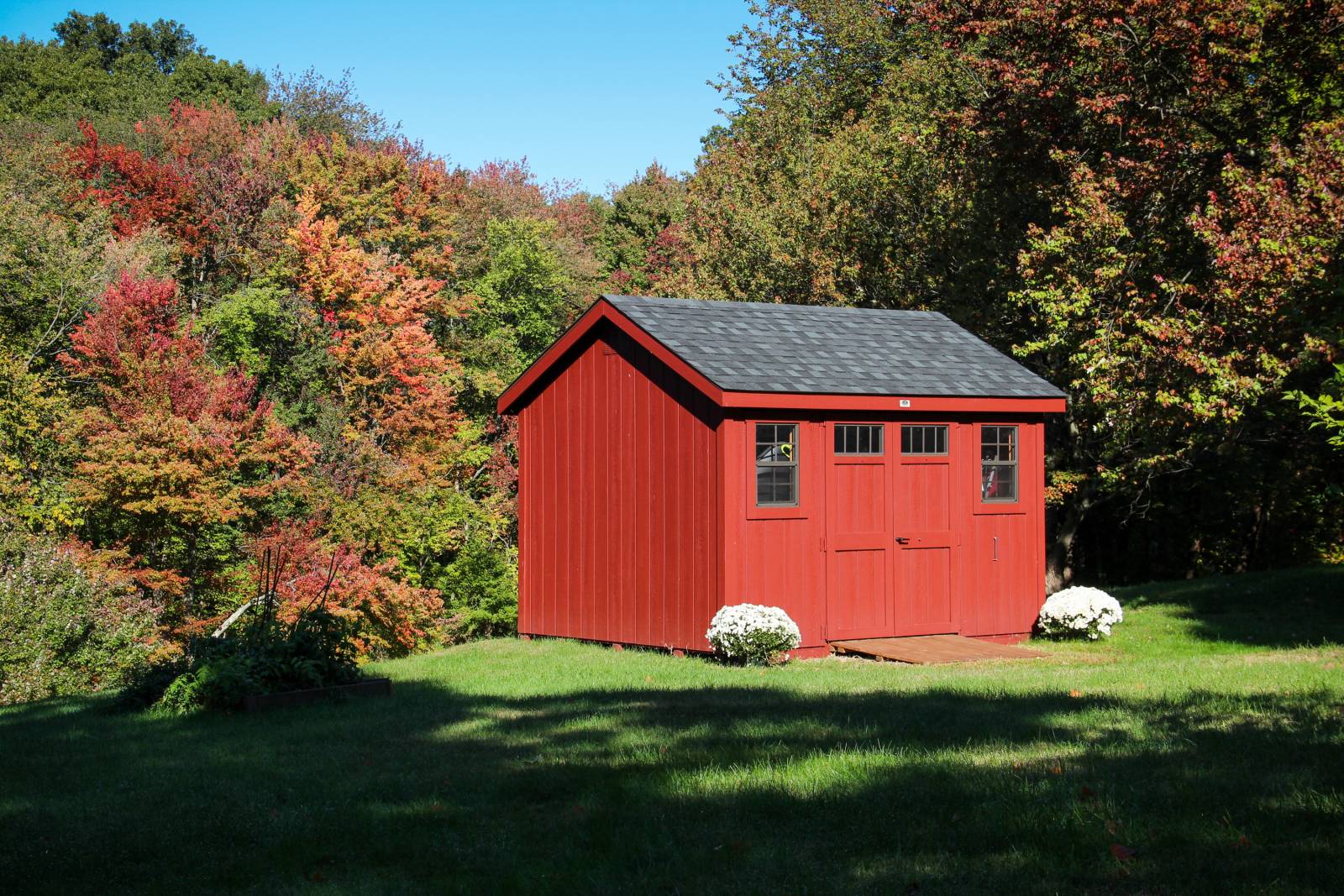 10' x 12' Classic Cape Shown with Options