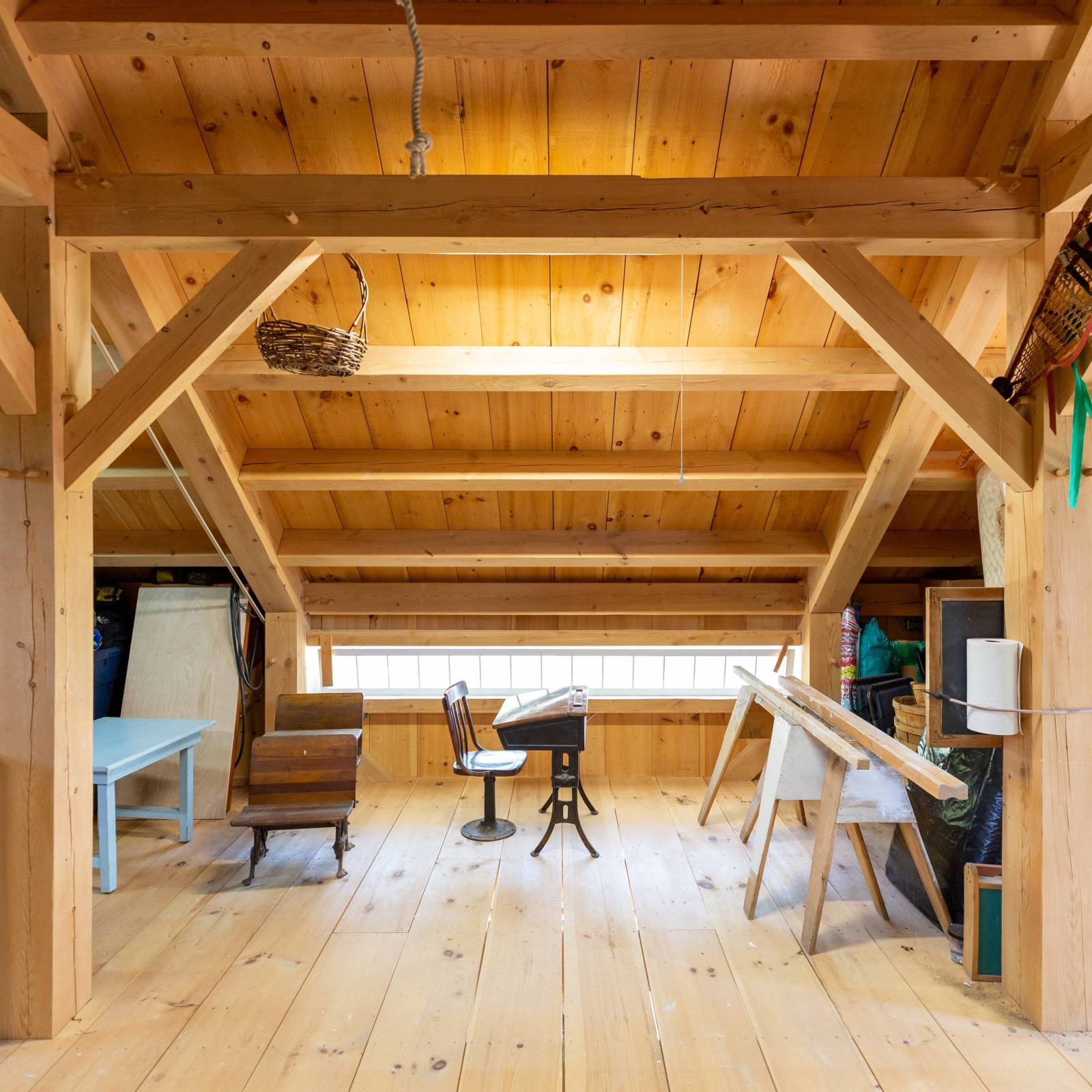 Ridge Beam Roof System with Purlins Between Rafters • Rustic Post and Beam Barn
