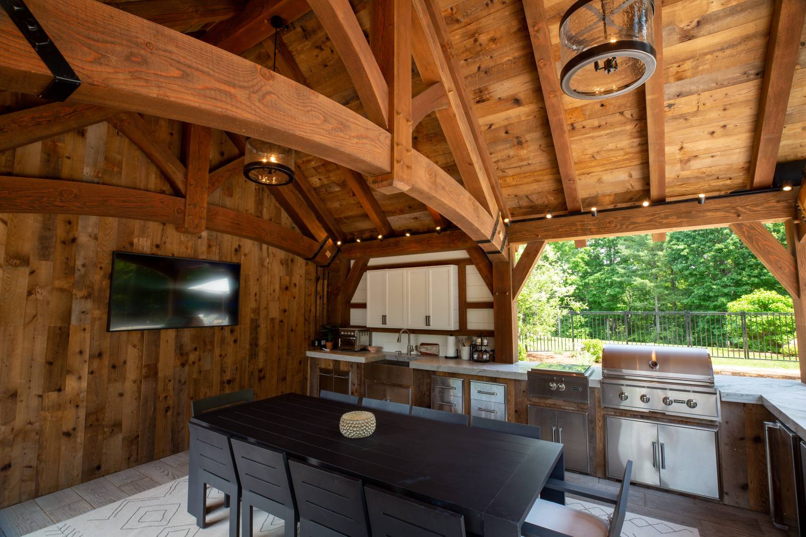 Kitchen Area • Outdoor Grill • Outdoor Kitchen • Poolside Kitchen