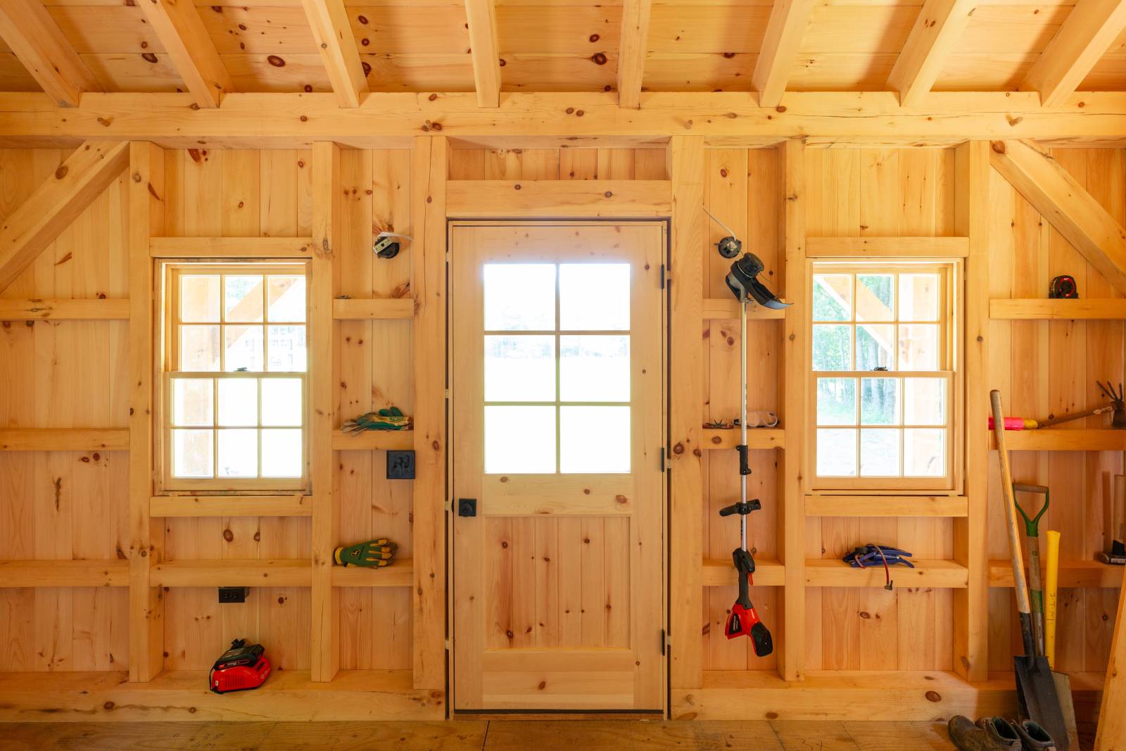 2'4" x 3'6" Single Hung Windows • Post & Beam Cabin