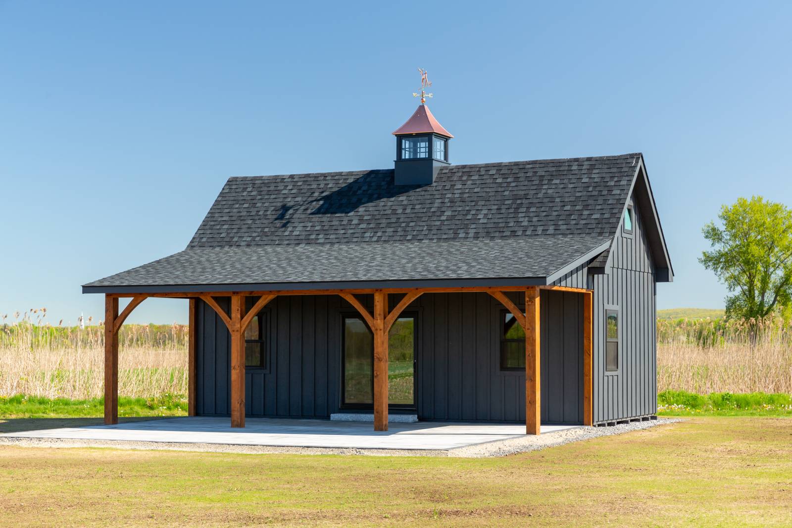 14' x 30' Grand Victorian Cape Shown with Options