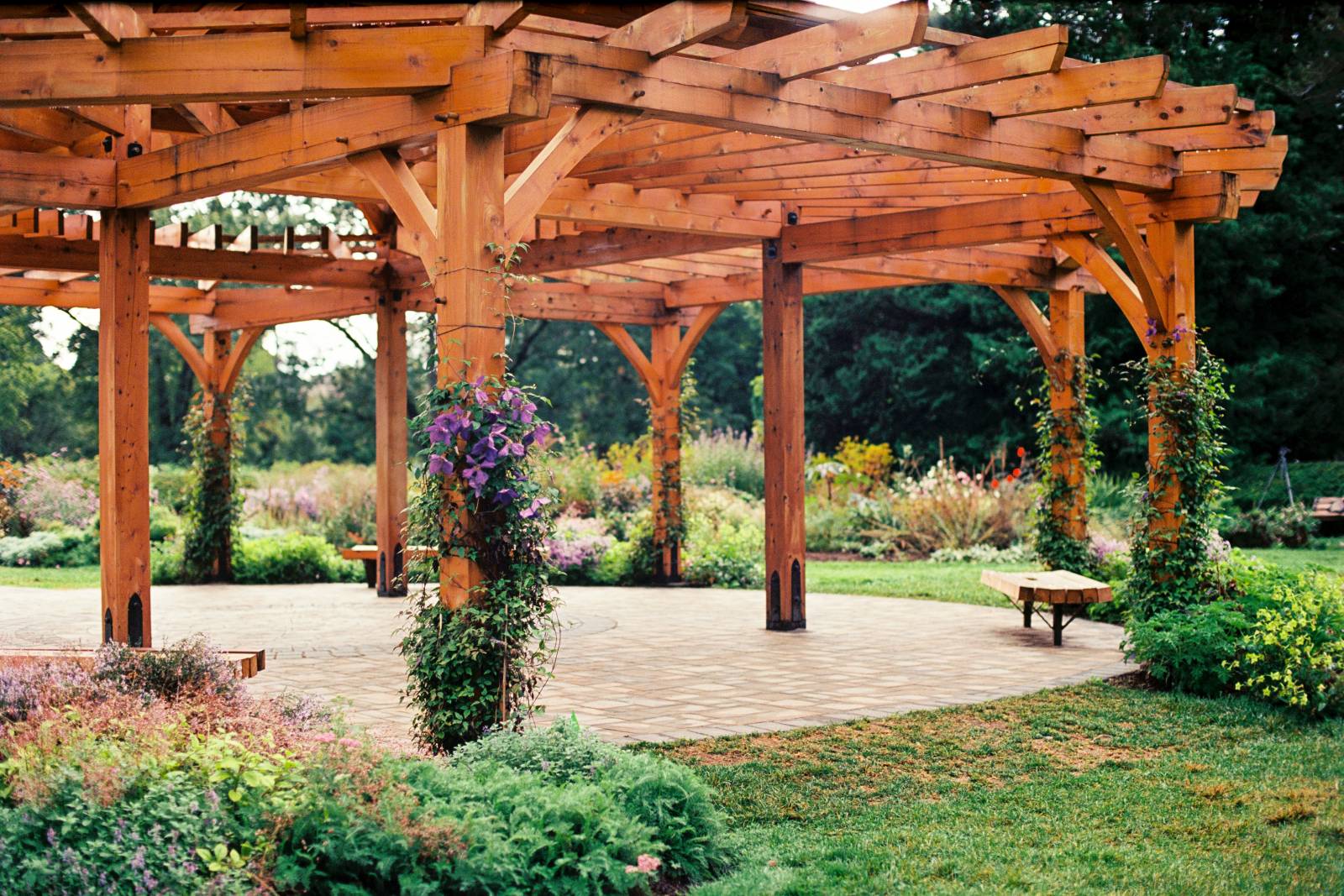 Authentic Mortise & Tenon Post & Beam Construction