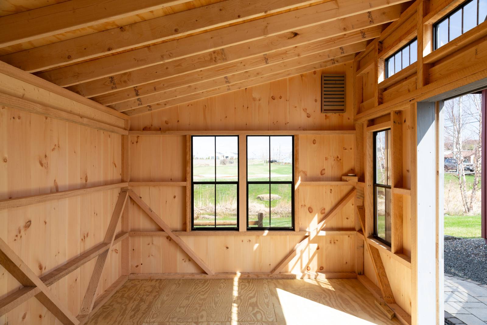 10' x 16' Classic Studio • Oak Framed Interior