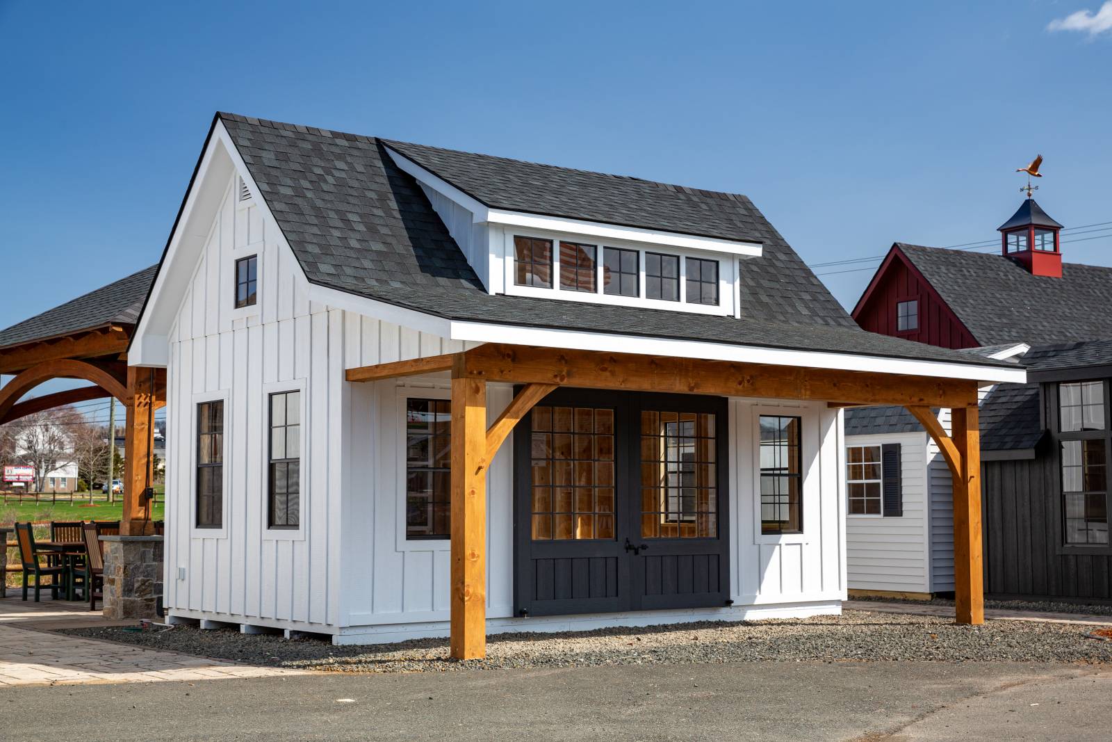 12' x 20' Grand Victorian Cape with Timber Frame Overhang