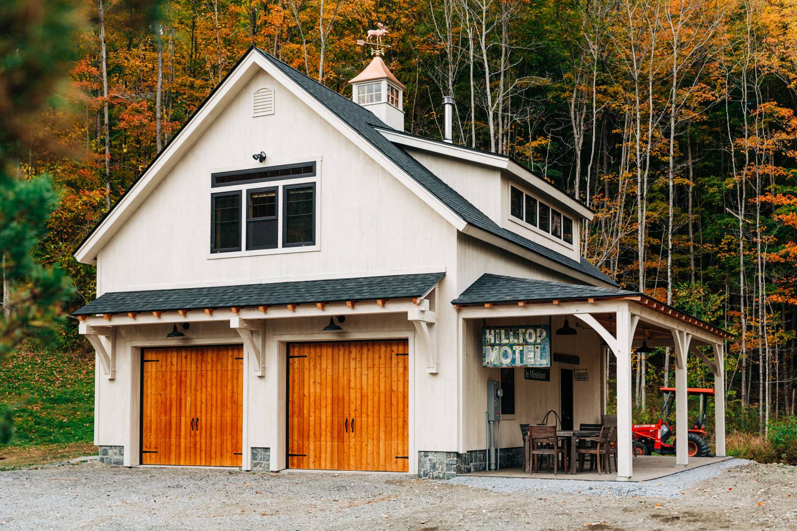 26' x 30' Plymouth Carriage Barn Shown with Options
