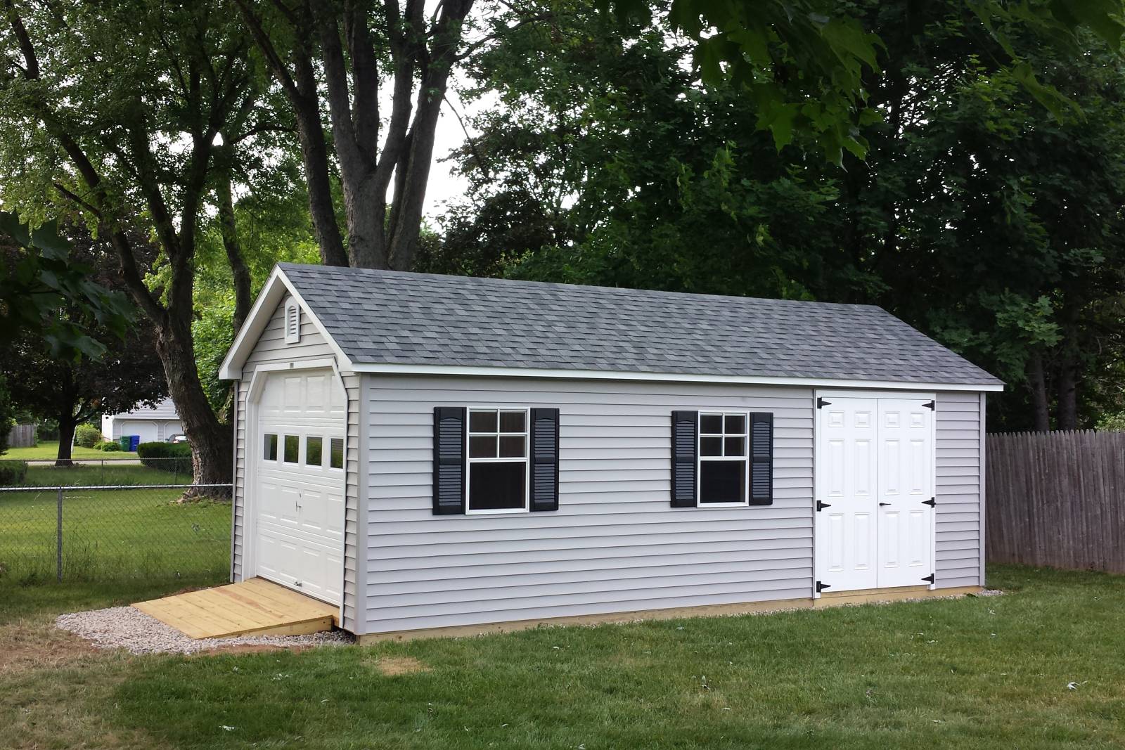 12' x 24' Traditional Cape Garage Shown with Options