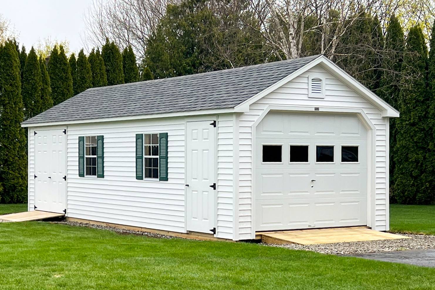 12' x 30' Traditional Cape Garage Shown with Options