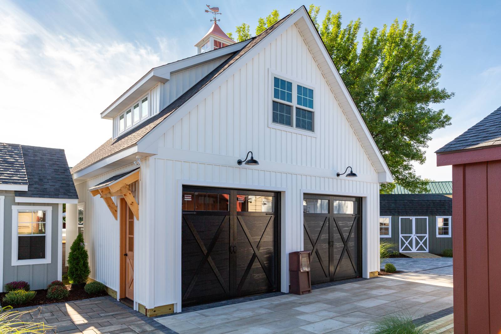 24' x 24' Newport Garage Shown with Options