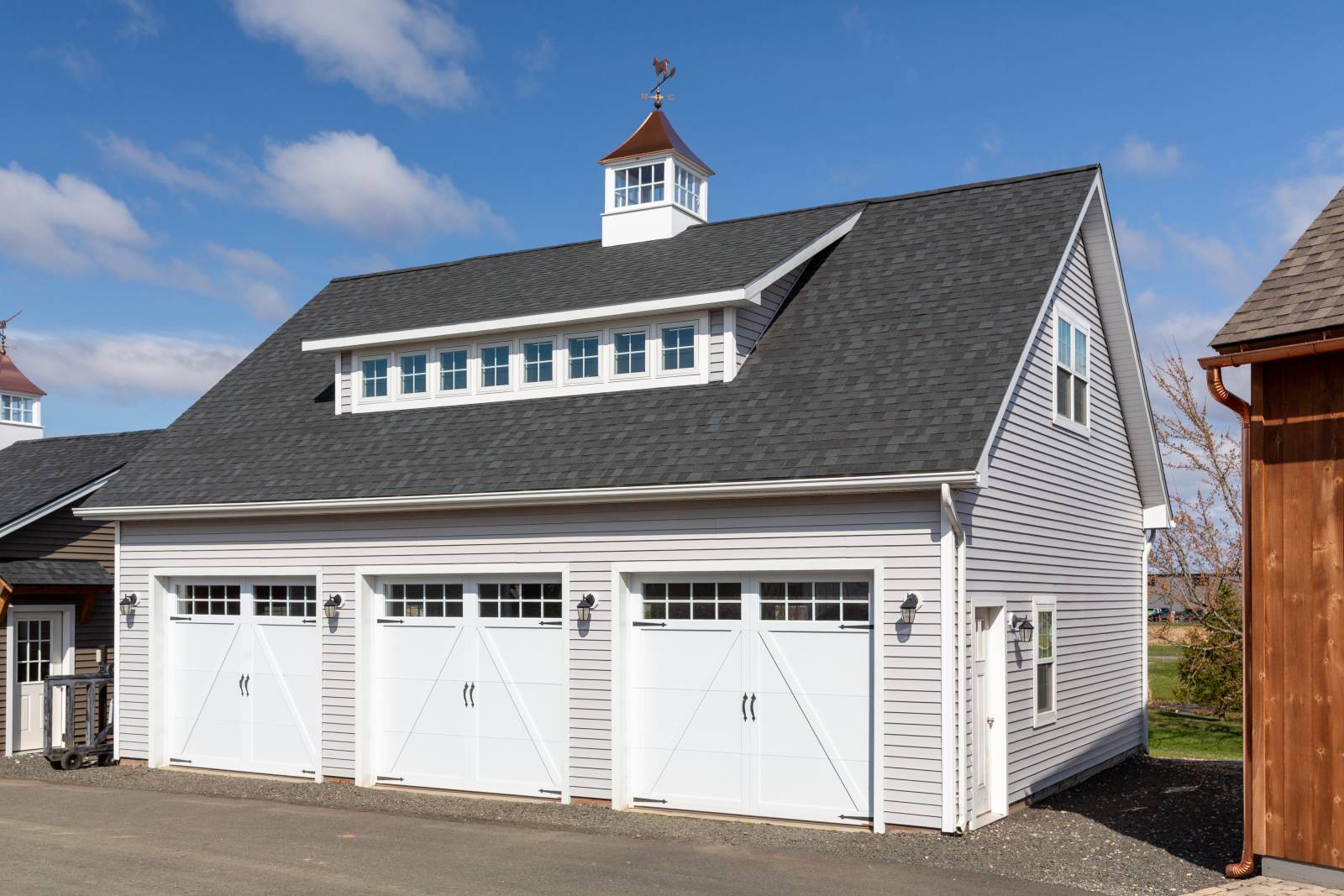 24' x 36' Newport Garage Shown with Options