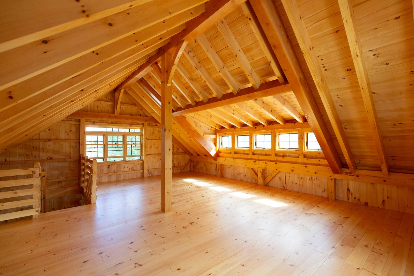 Post & Beam Carriage Barn with Insulation