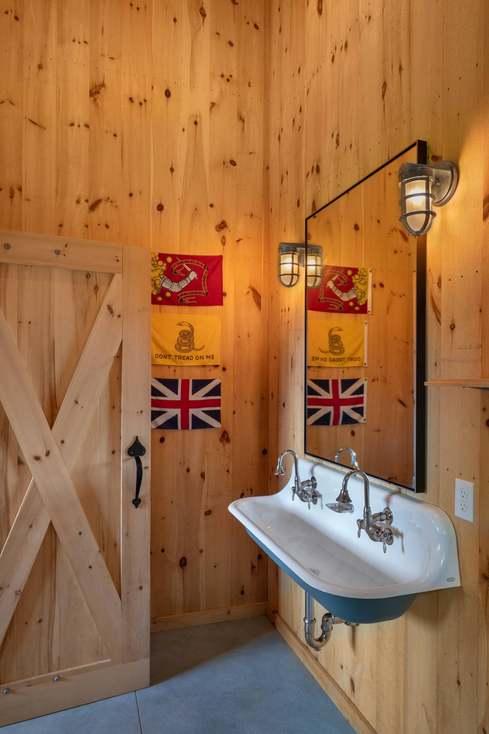 Post & beam barn interior • Pine siding & door