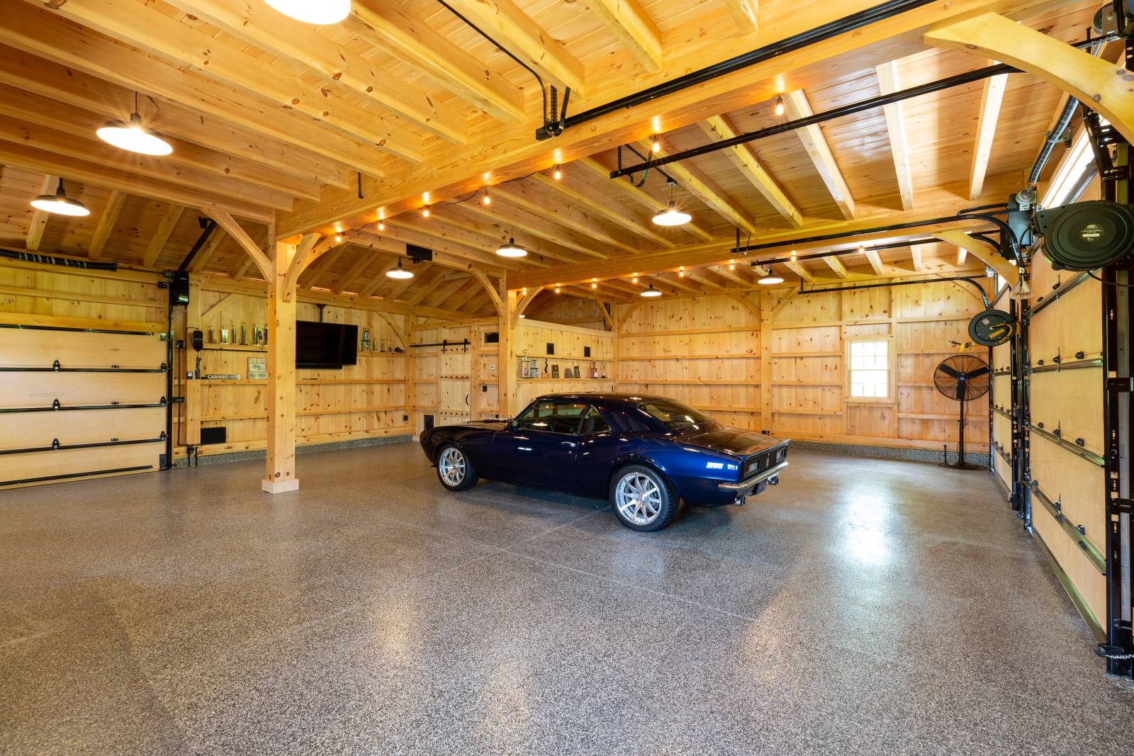 Clear Span Glulam Beams in 36' x 42' Lenox Carriage Barn