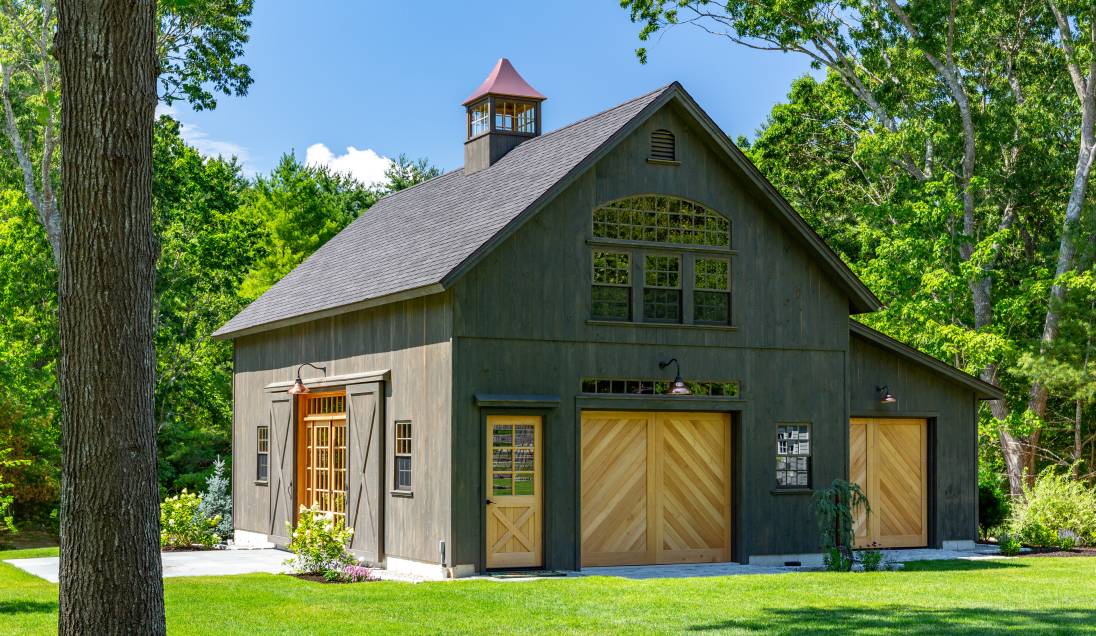 Carriage Barn Series | The Barn Yard