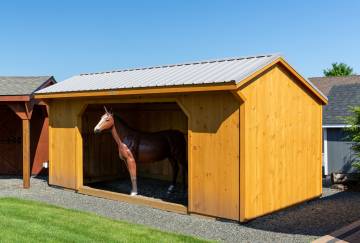 10' x 20' Run-In Horse Barn, Ellington, CT