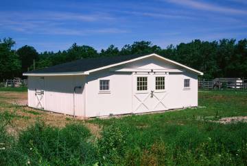 30' x 24' Hampden Center Aisle Horse Barn, Sutton, MA