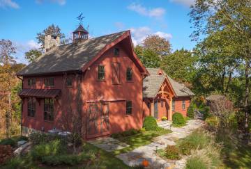 2,600 sq. ft. Timber Frame Barn Home, New Canaan, CT
