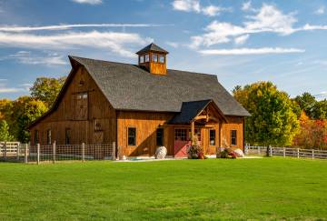 32' x 48' Plymouth Carriage Barn with 18' Open Lean-to