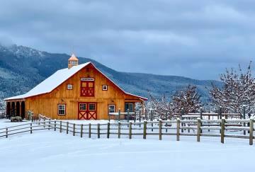 36' x 48' Belmont Saratoga Barn, Kalispell, MT