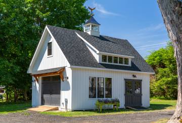 18' x 24' Grand Victorian Cape Garage, Somers, CT