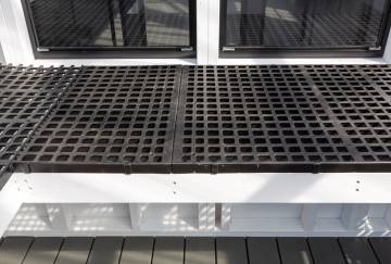 Corrugated Potting Bench