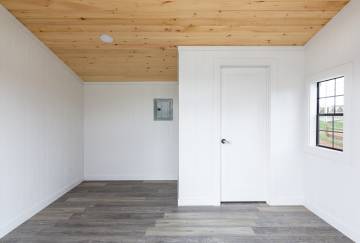 12' x 28' Modern Studio Pool House Interior