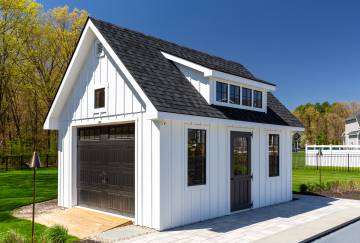 14' x 18' Grand Victorian Cape Garage, Southington, CT