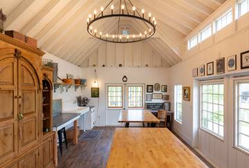 Grand Victorian Cape Interior