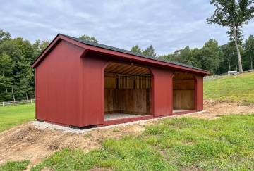 10' x 30' Run-In Horse Barn, Beacon Falls, CT