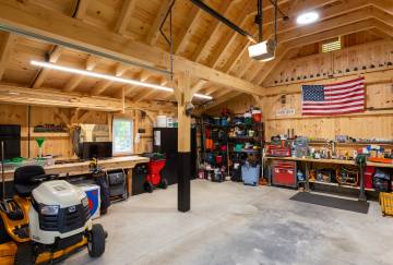 14' x 26' Gallatin Cabin Interior