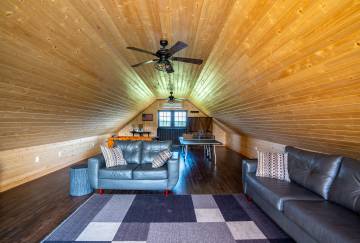 30' x 36' Sutton Center Aisle Horse Barn Interior