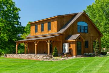 28' x 36' Newport Garage Shown with Options