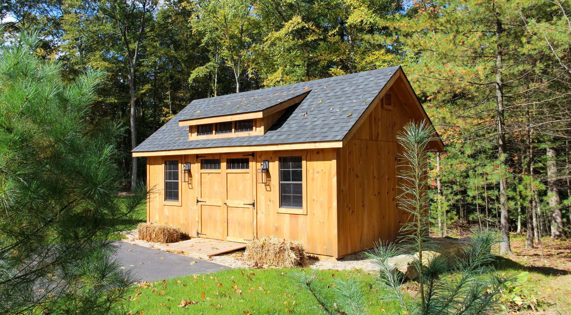 12' x 20' Victorian Carriage House, Burlington, CT