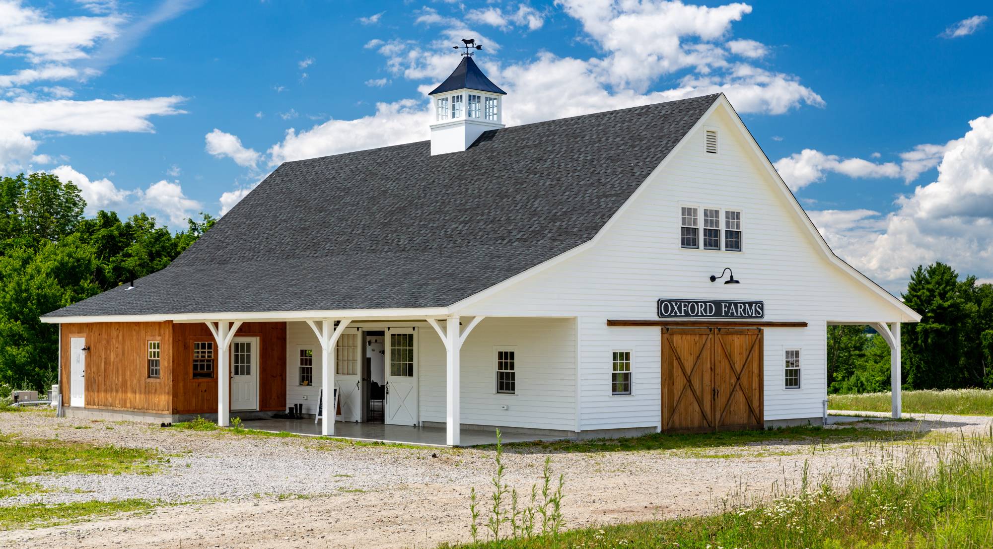 30' x 60' Belmont Saratoga Barn Shown with Options